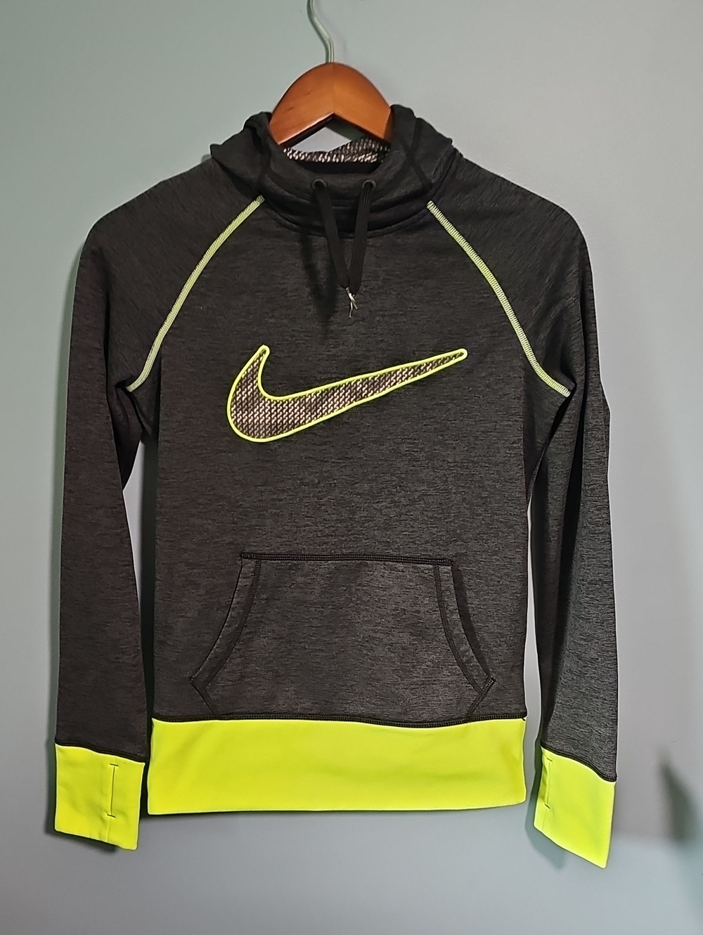 Nike Therma-Fit Hoodie - Just Do It Size XS